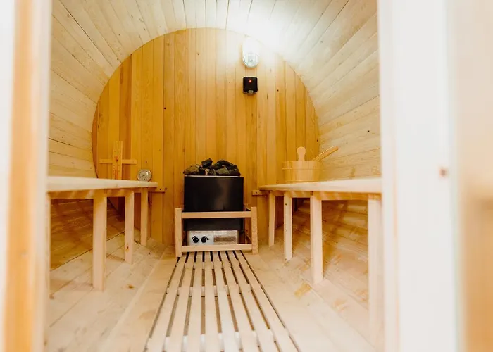 The Bakehouse - Cosy Conversion With Outdoor Sauna